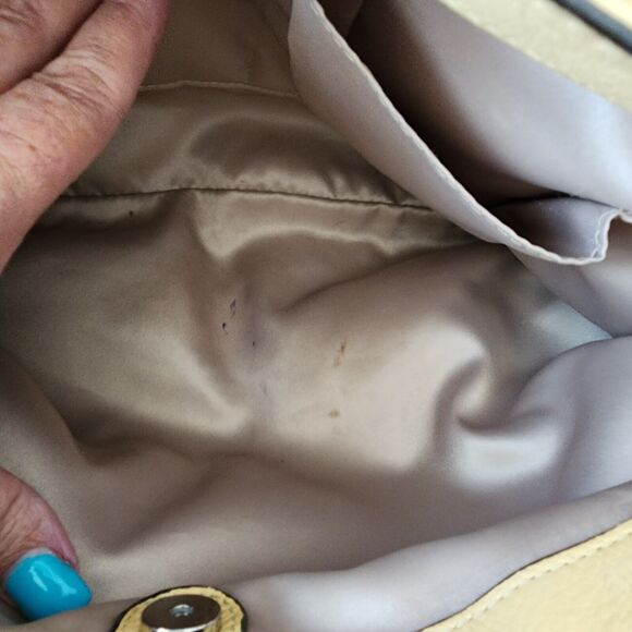 Coach Madison Kara Handbag Canary Yellow Pebbled  Leather  M1220-22262 - Picture 2 of 16